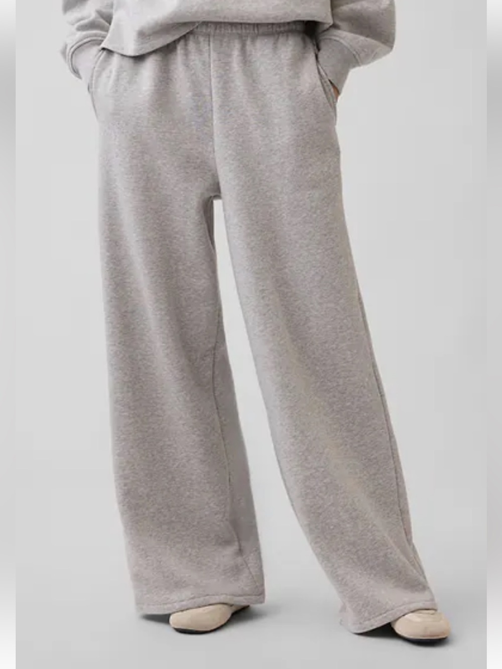 GAP Women’s High-rise vintage soft relaxed Sweatpants